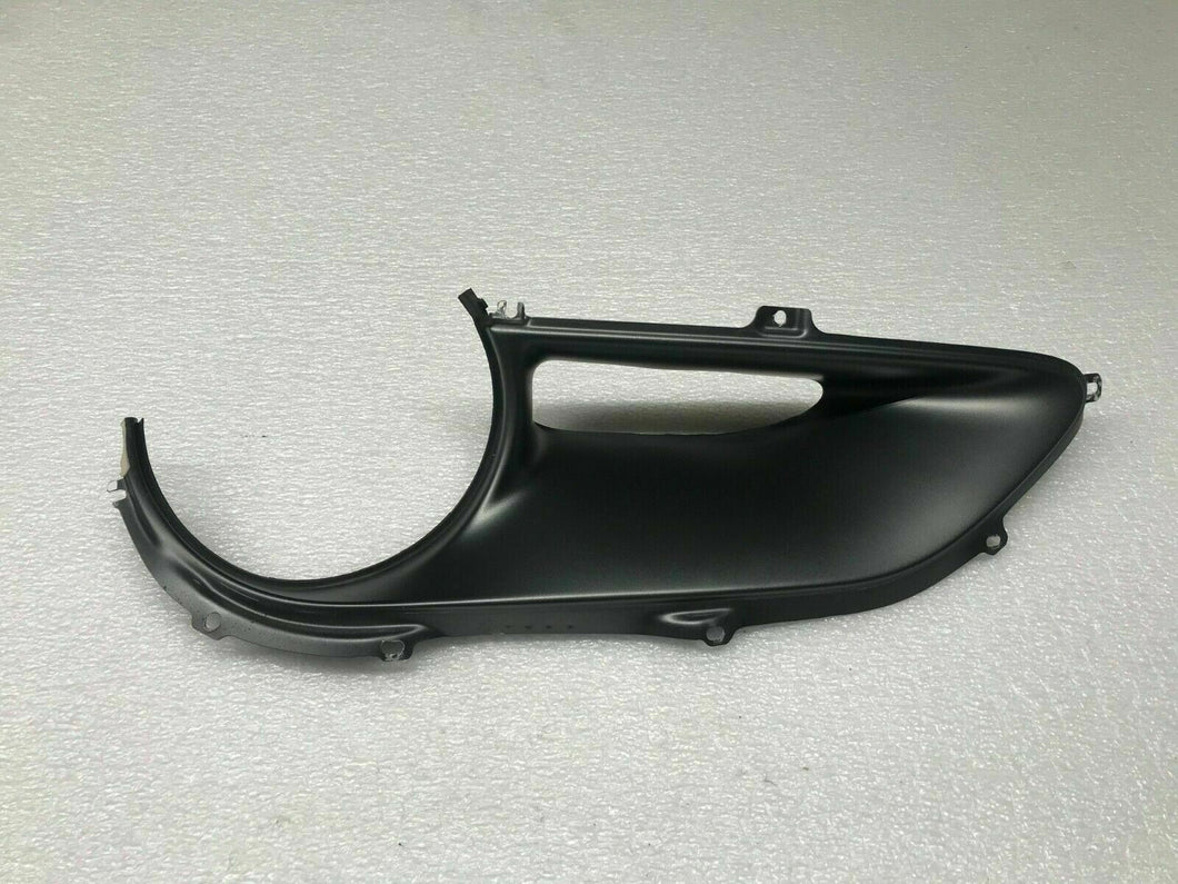 FERRARI 488 GTB SPIDER DRIVER TAIL LIGHT LEFT AIR INTAKE SURROUND OEM 88861900